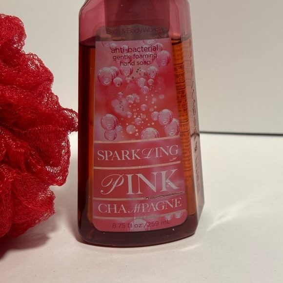 Bath and Body Works Sparkling Pink Champagne Hand Soap - Picture 4 of 4